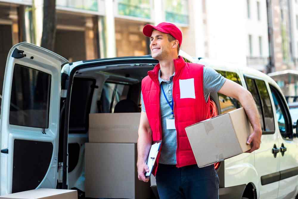 https://goldhubcargo.com/wp-content/uploads/2015/09/shutterstock_308425934.jpg